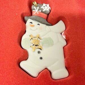 LENOX SNOWMAN SNOWFLAKE ORNAMENT